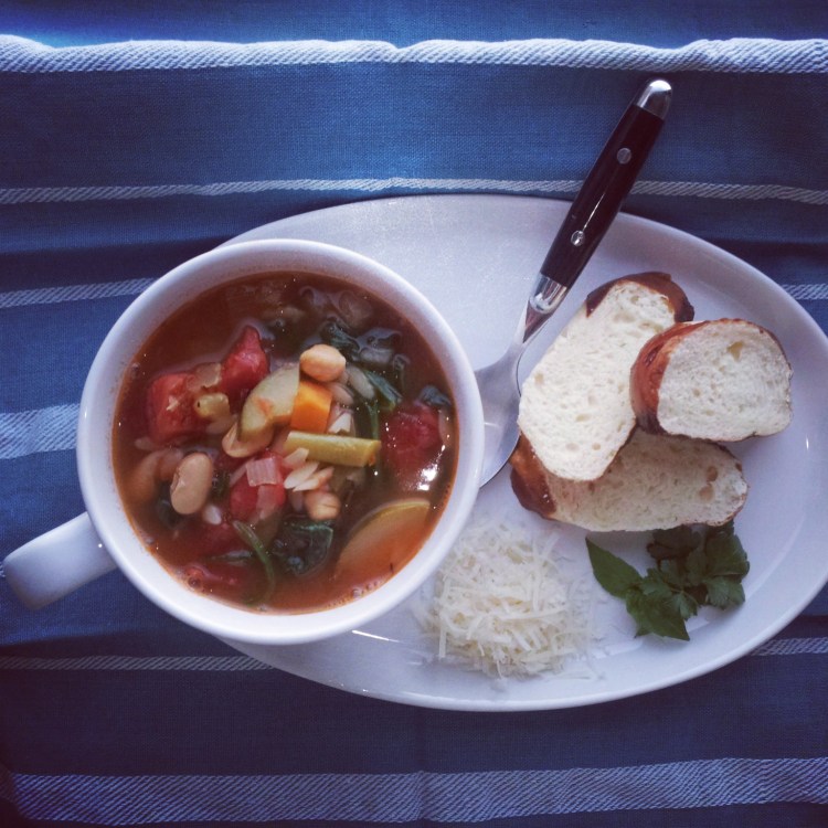 Mom's Homemade Minestrone Soup
