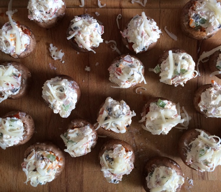 Pizza Stuffed Mushrooms