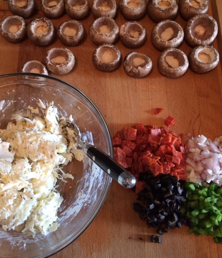 Pizza Stuffed Mushrooms