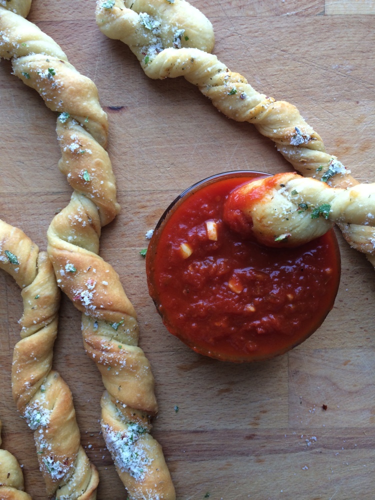 Garlic Herb Bread Twists with Parmesan Cheese and Easy Marinara Dipping Sauce