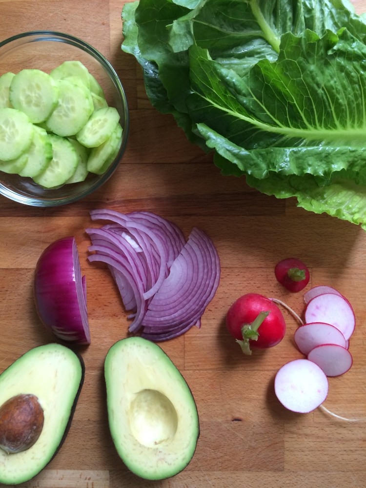 Salmon Slider with Dill and Caper Yogurt Sauce
