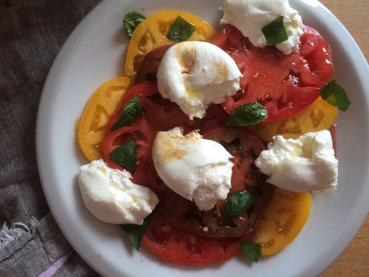 Heirloom Tomato and Burrata Caprese Salad-2