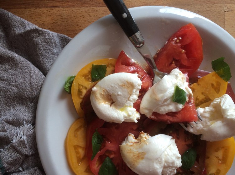 Heirloom Tomato and Burrata Caprese Salad-3